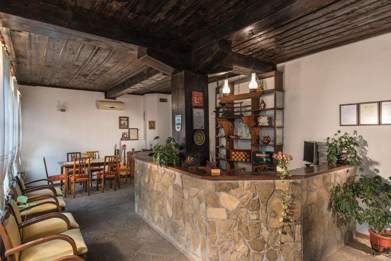 Family Hotel Bile Beli Osŭm Zewnętrze zdjęcie