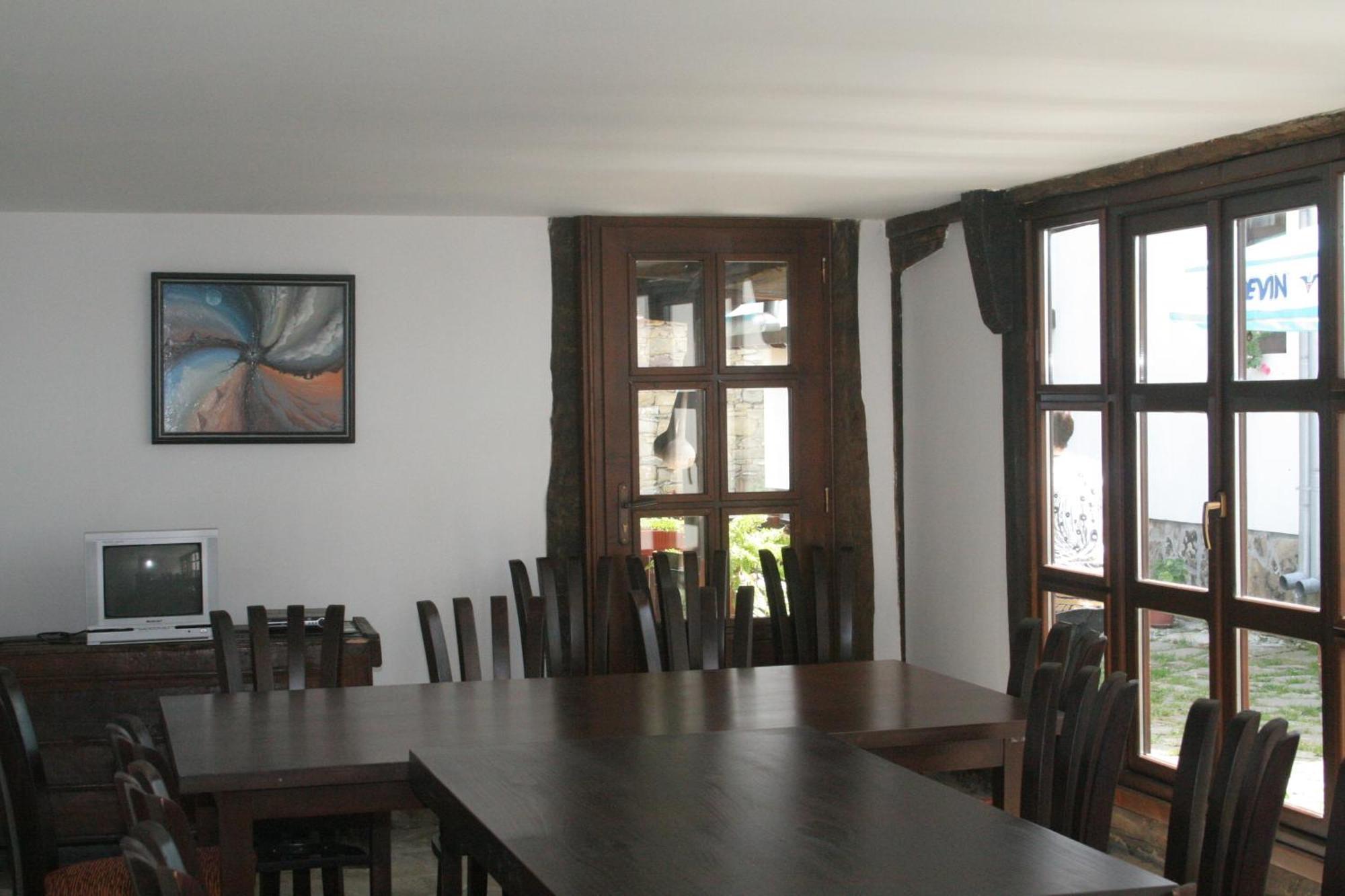 Family Hotel Bile Beli Osŭm Zewnętrze zdjęcie
